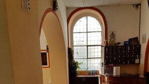 Lobby - Hostal Buenos Aires (Quito)