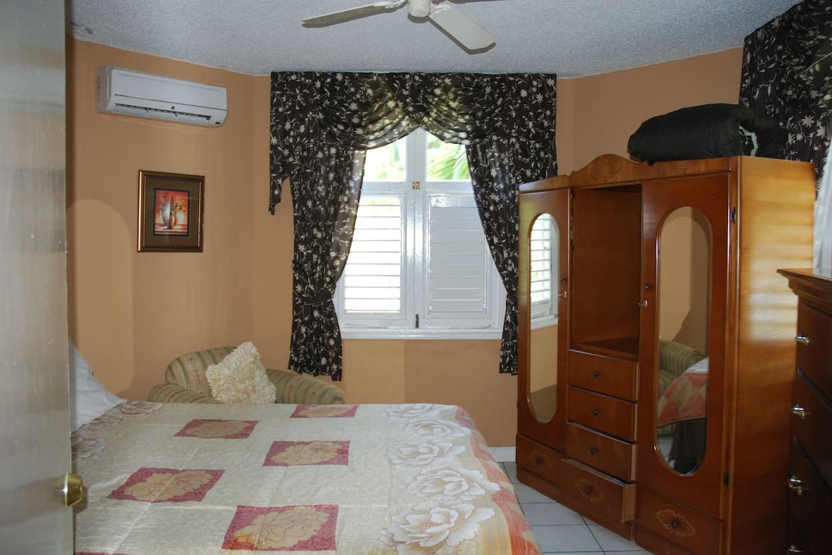 Family Apartment, 1 Bedroom, Non Smoking | Extra beds
