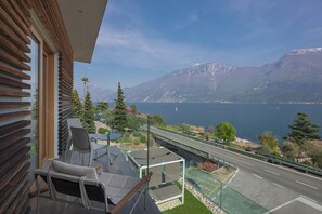 Deluxe Double or Twin Room | Lake view - Hotel Atilius Adults Only (Limone sul Garda)