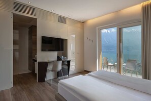 Superior Double or Twin Room, Balcony, Lake View | In-room safe, free WiFi, bed sheets - Hotel Atilius Adults Only (Limone sul Garda)