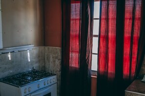 Basic Apartment | Private kitchen