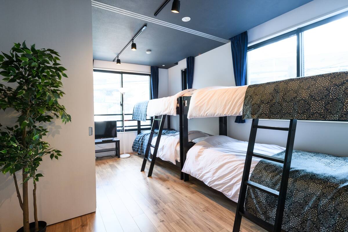 Blackout drapes, iron/ironing board, free WiFi, bed sheets