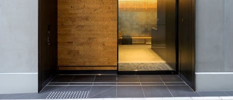 Overnatningsstedets facade