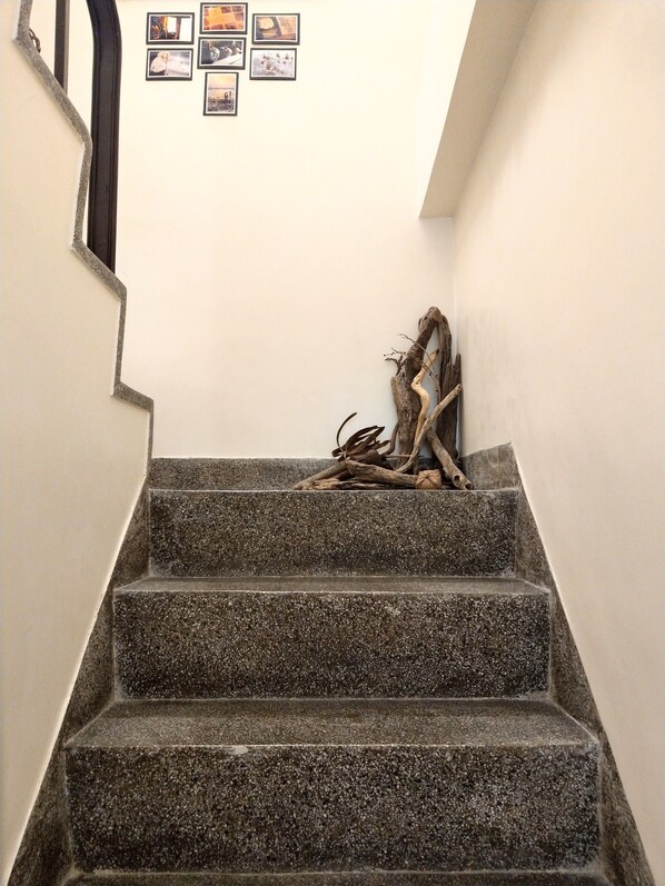 Staircase - Child Come Home (Tainan)