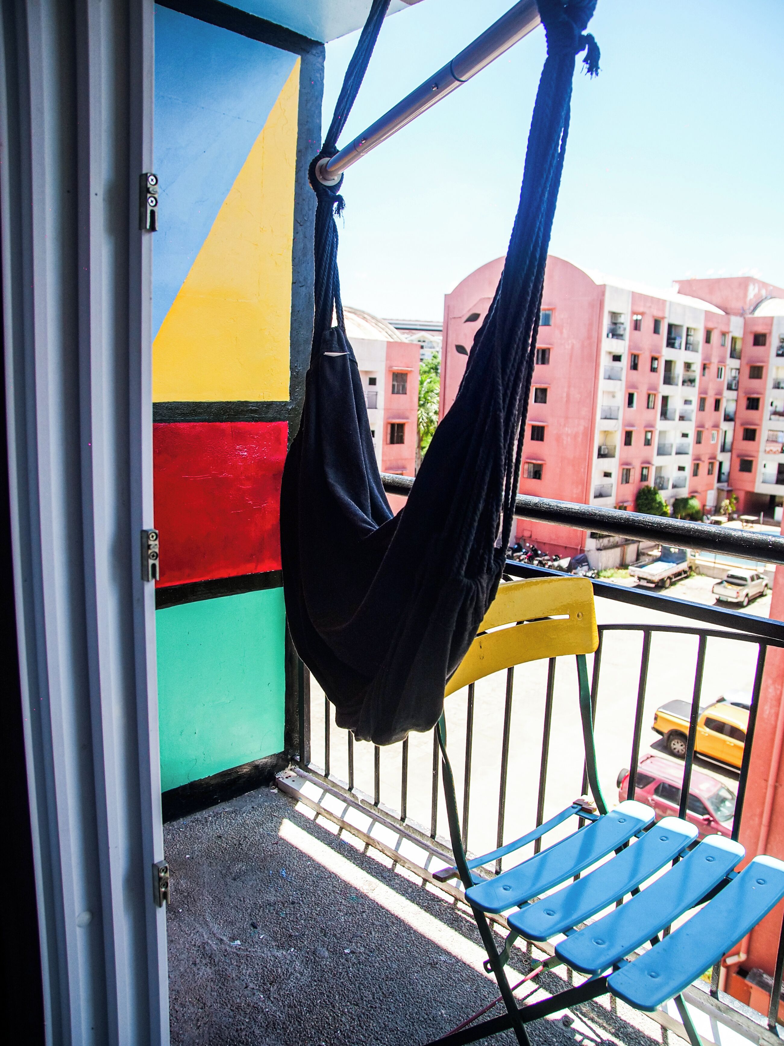 deluxe studio | iron/ironing board, free wifi, bed sheets