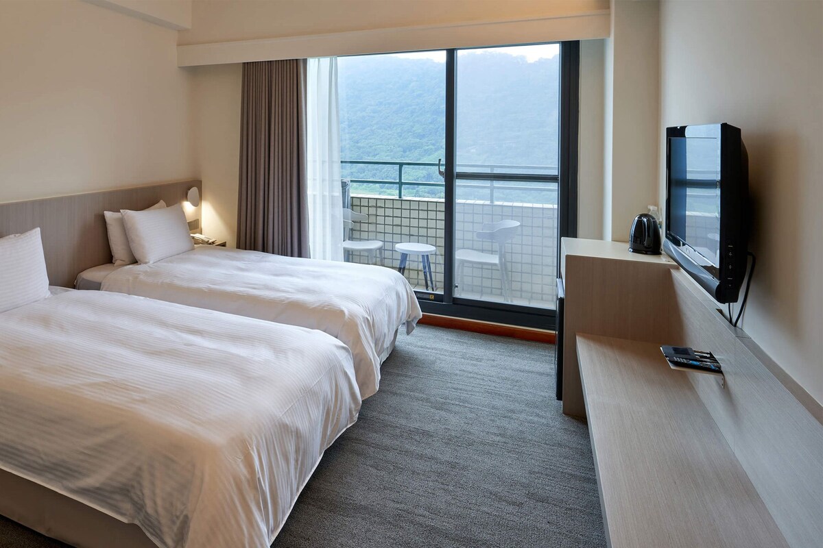 Standard Double Room, 2 Single Beds | Down duvets, blackout curtains, free WiFi, bed sheets