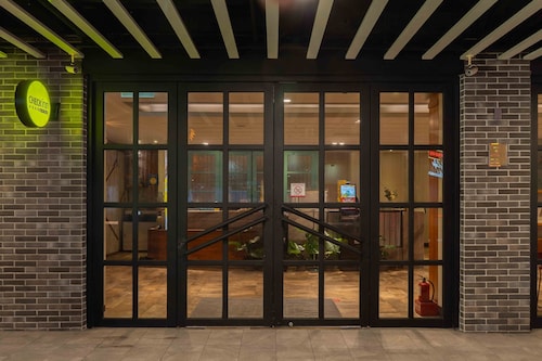 CHECK inn Taichung Ziyou