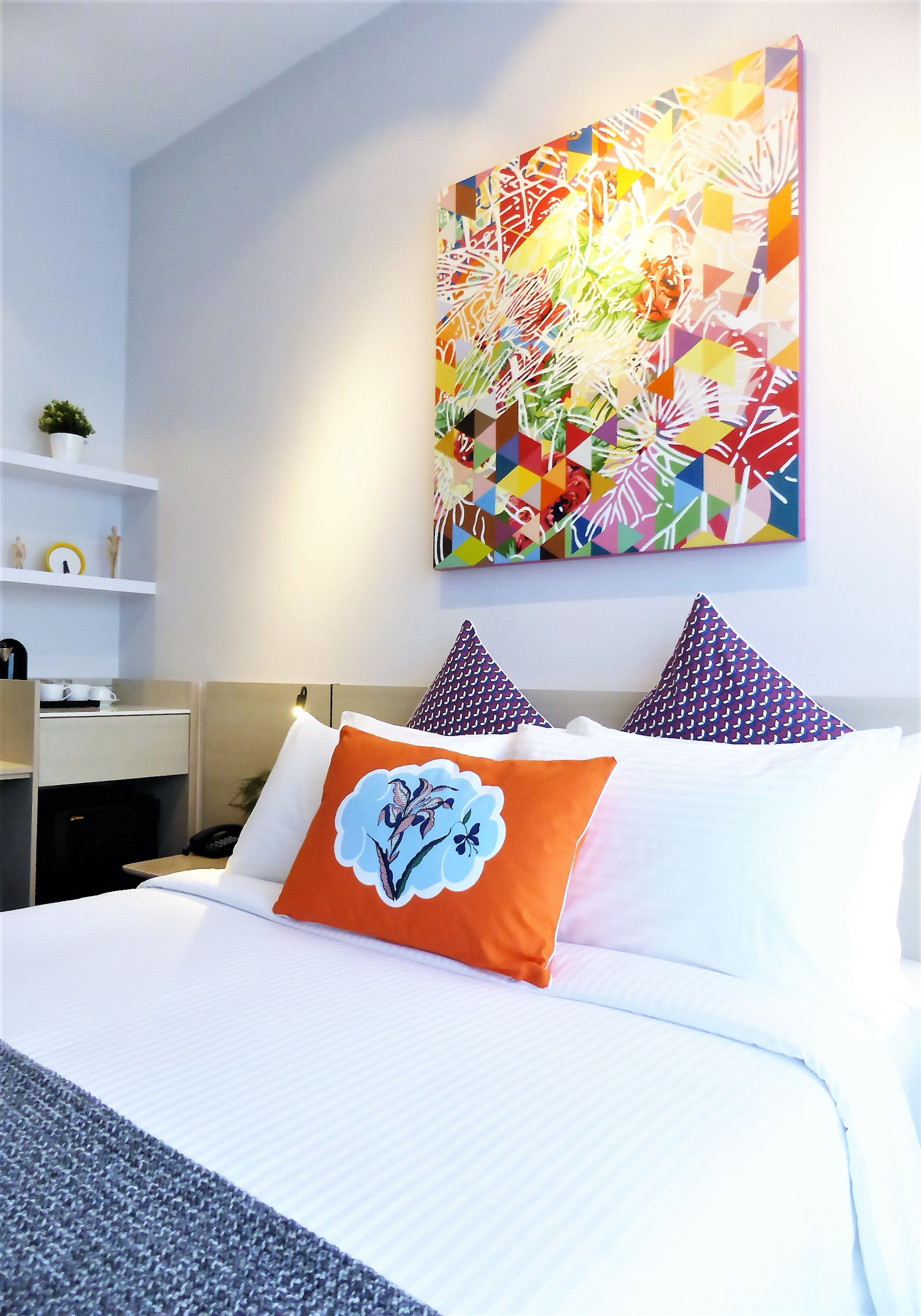 premium bedding, pillow-top beds, minibar, in-room safe