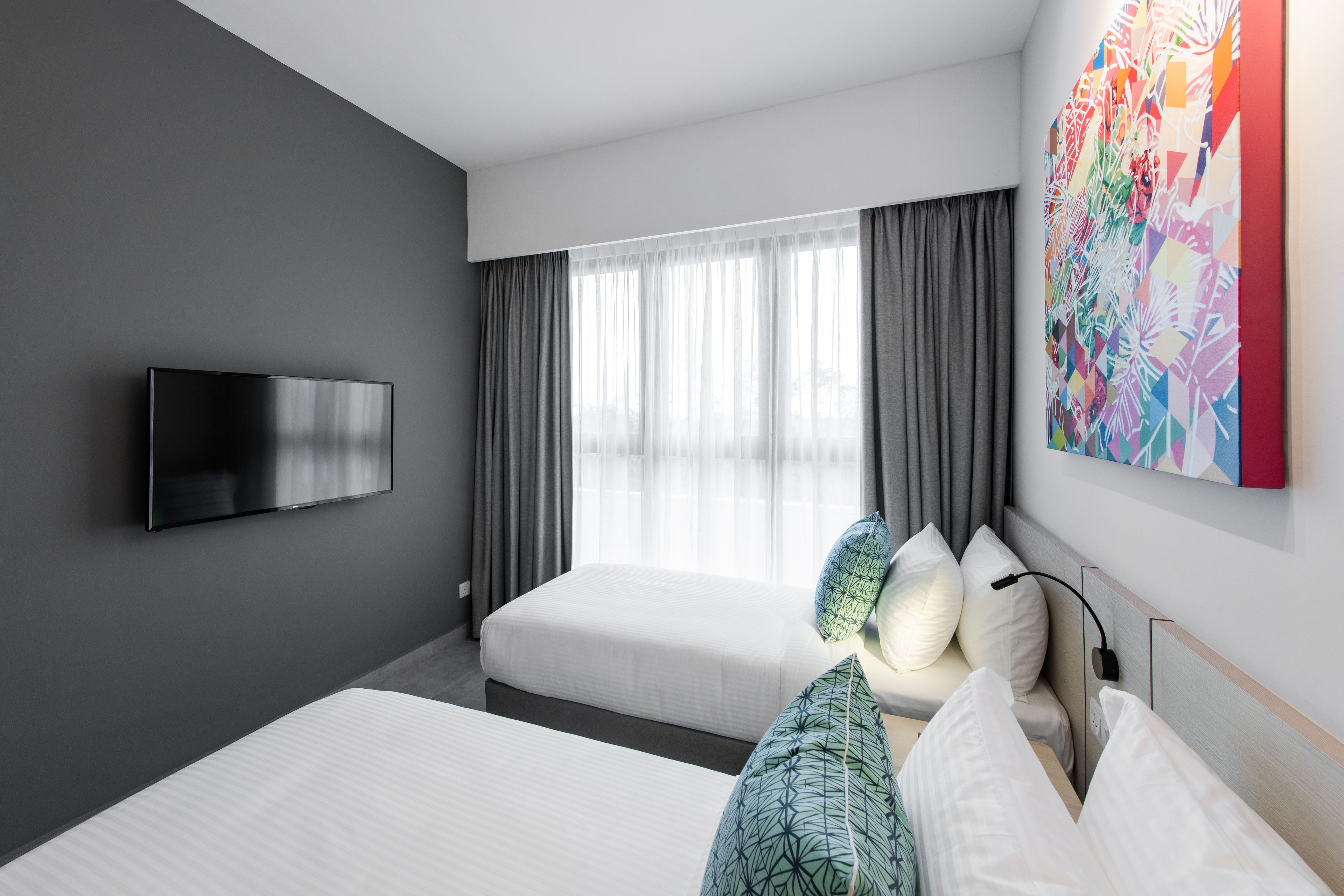 superior twin | premium bedding, pillow-top beds, minibar, in-room safe