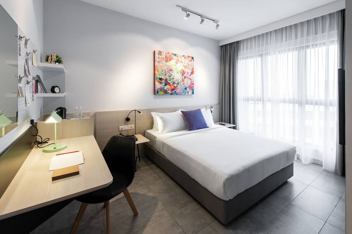 Quarto superior, 1 cama Queen | 1 quarto, roupas de cama premium, camas com colchões pillow-top