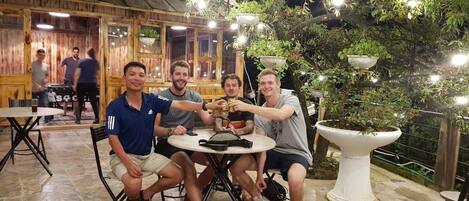 Bar (en el alojamiento)