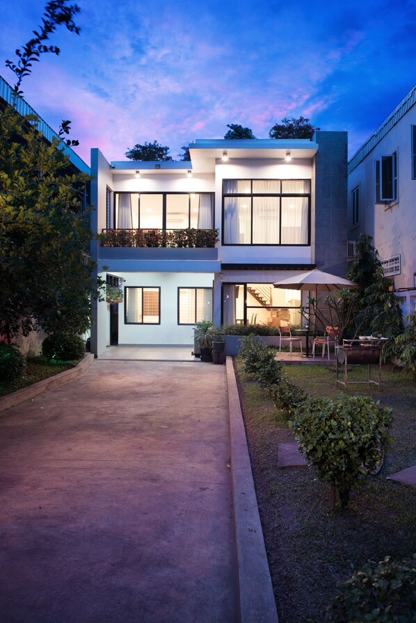 Front of property - evening/night
