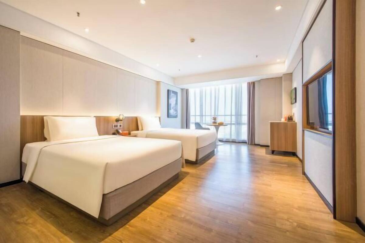 In-room safe, desk, blackout drapes, free WiFi