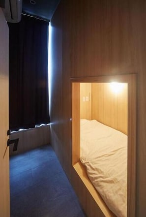 Literie de qualité supérieure, rideaux occultants, chambres insonorisées
