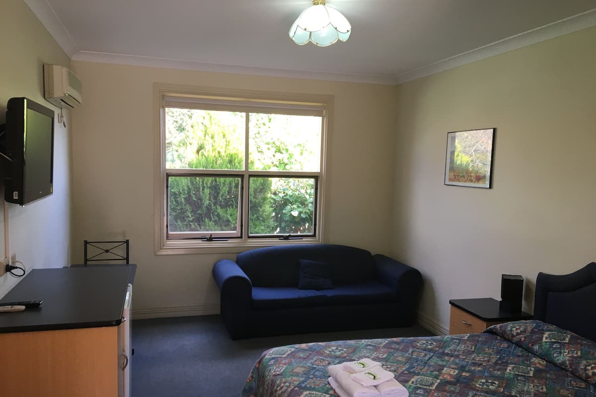 Standard-Doppelzimmer, 1 Queen-Bett und Schlafsofa