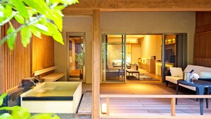 Kamar Mewah, Bebas Asap Rokok, kamar mandi pribadi (Villa Suite Japanese Western Style)