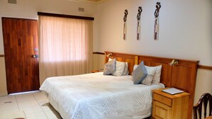 Unclassified image, 3 of 45, button - Umzimvubu Retreat Guest House (Port St Johns)