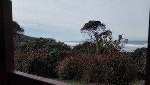 Unclassified image, 4 of 45, button - Umzimvubu Retreat Guest House (Port St Johns)