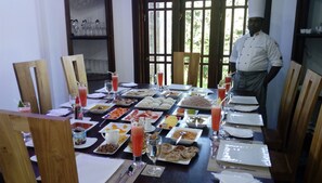 Buffet - Castle palace kandy (Teldeniya)