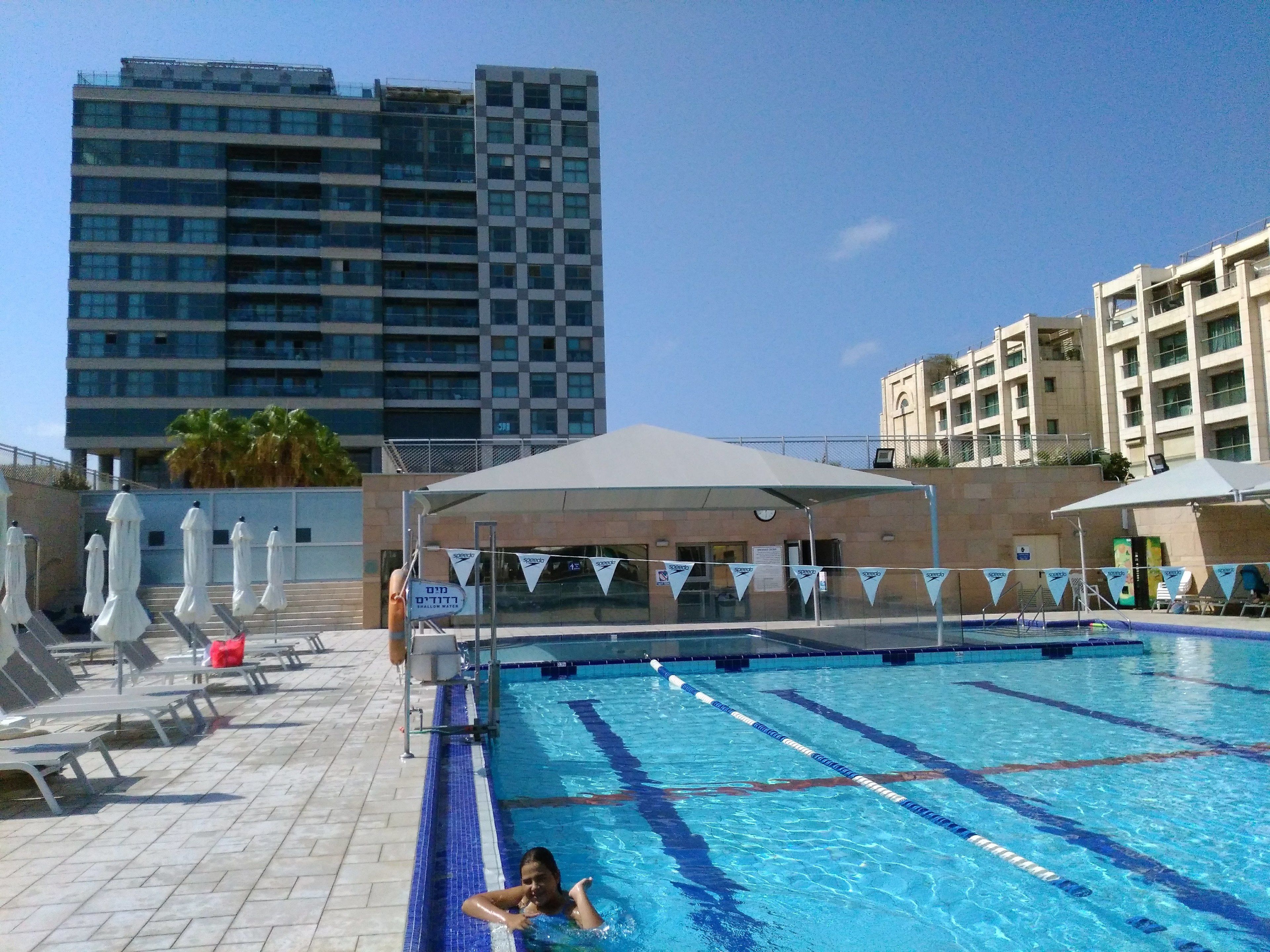 Piscina stagionale all'aperto