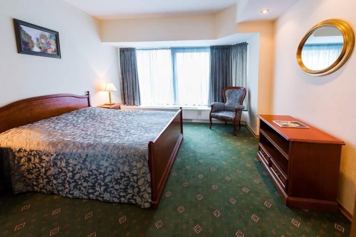 Standard Apartment, 2 Bedrooms (Split level - king)