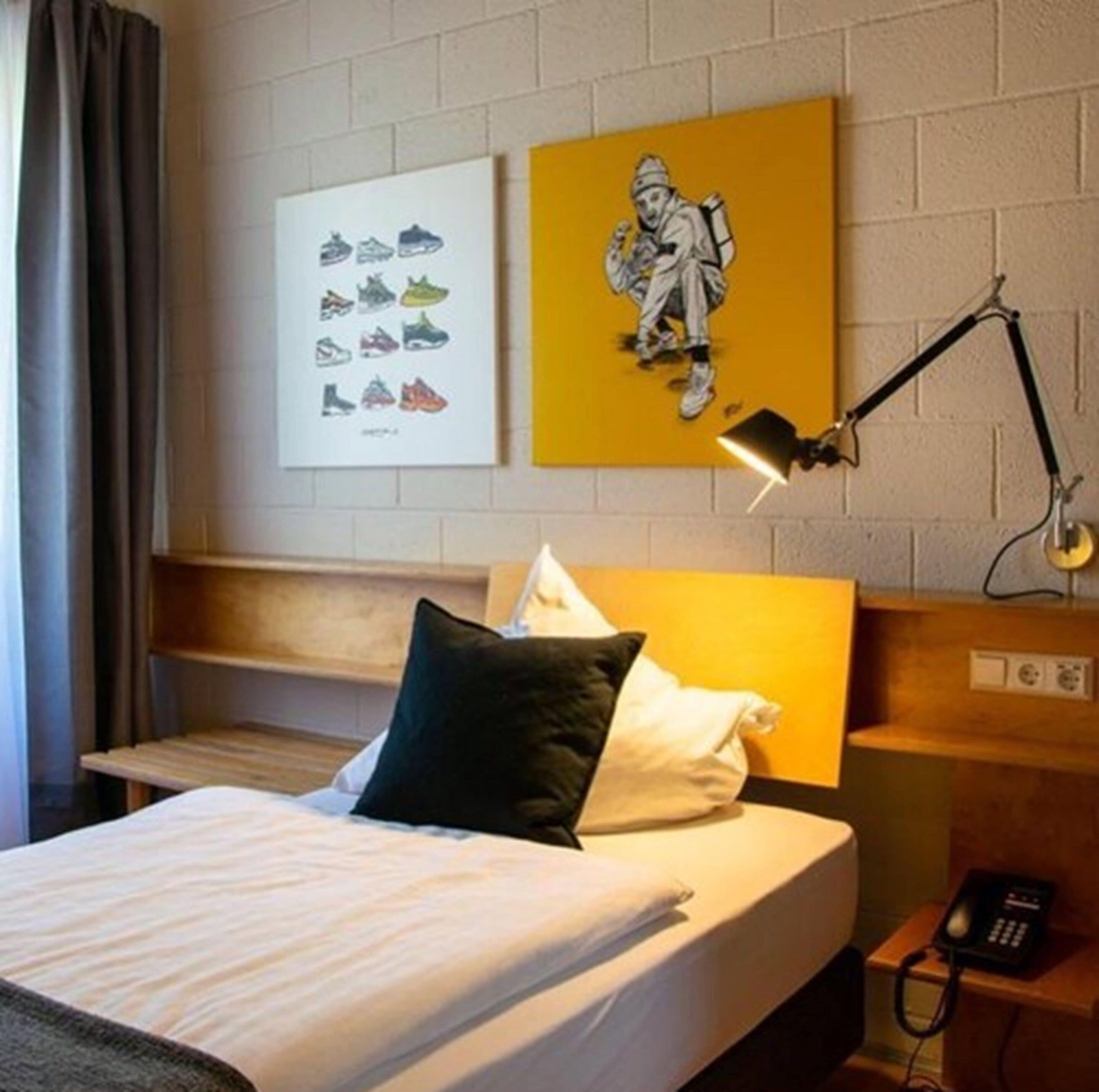 desk, blackout curtains, free wifi