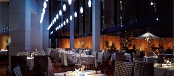โรงแรมโมลิโน ชิน - ยูริ