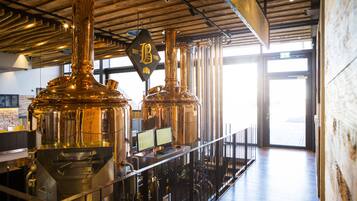 Lunch and dinner served