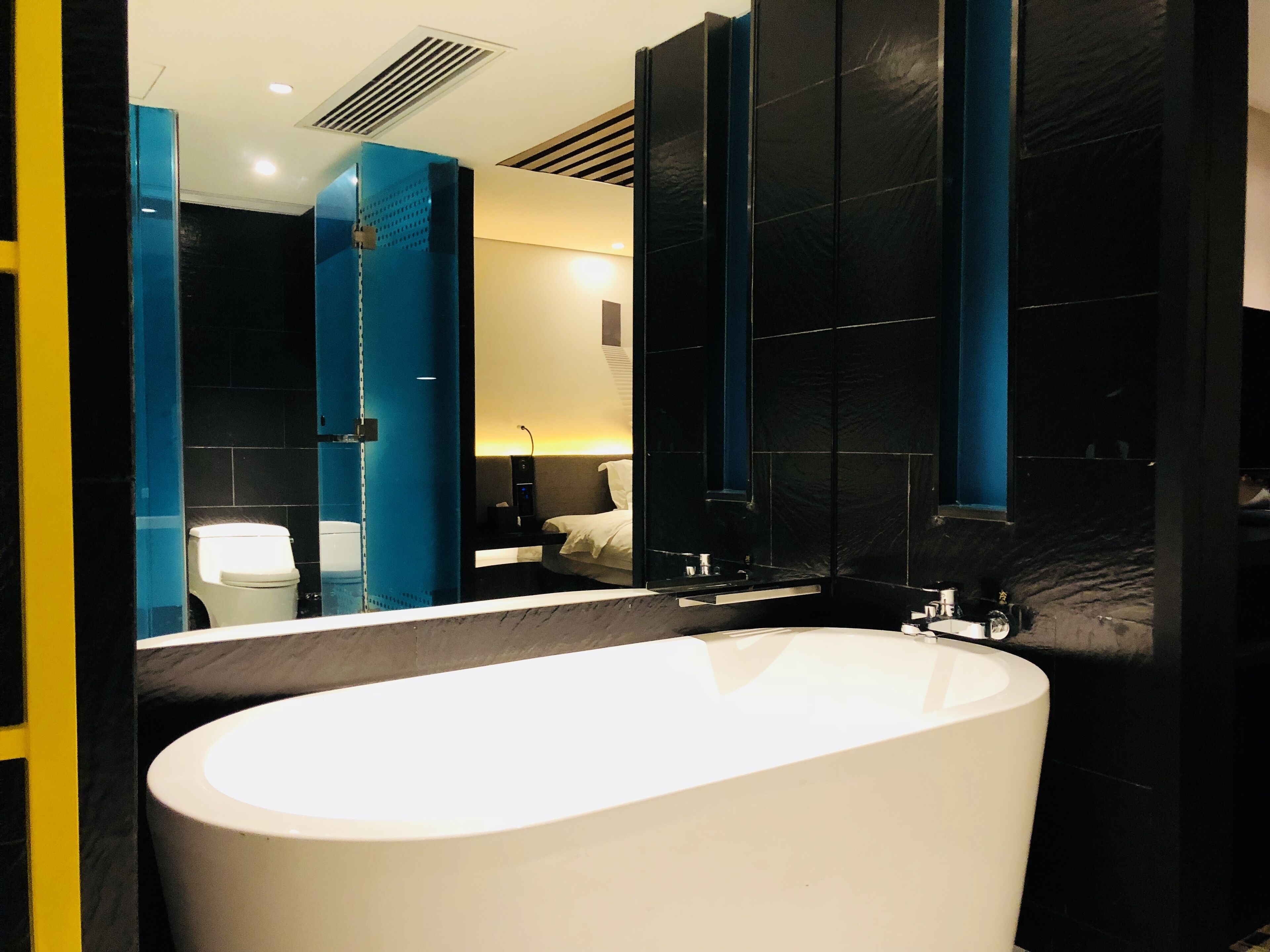 Executive Suite Room | Bathroom