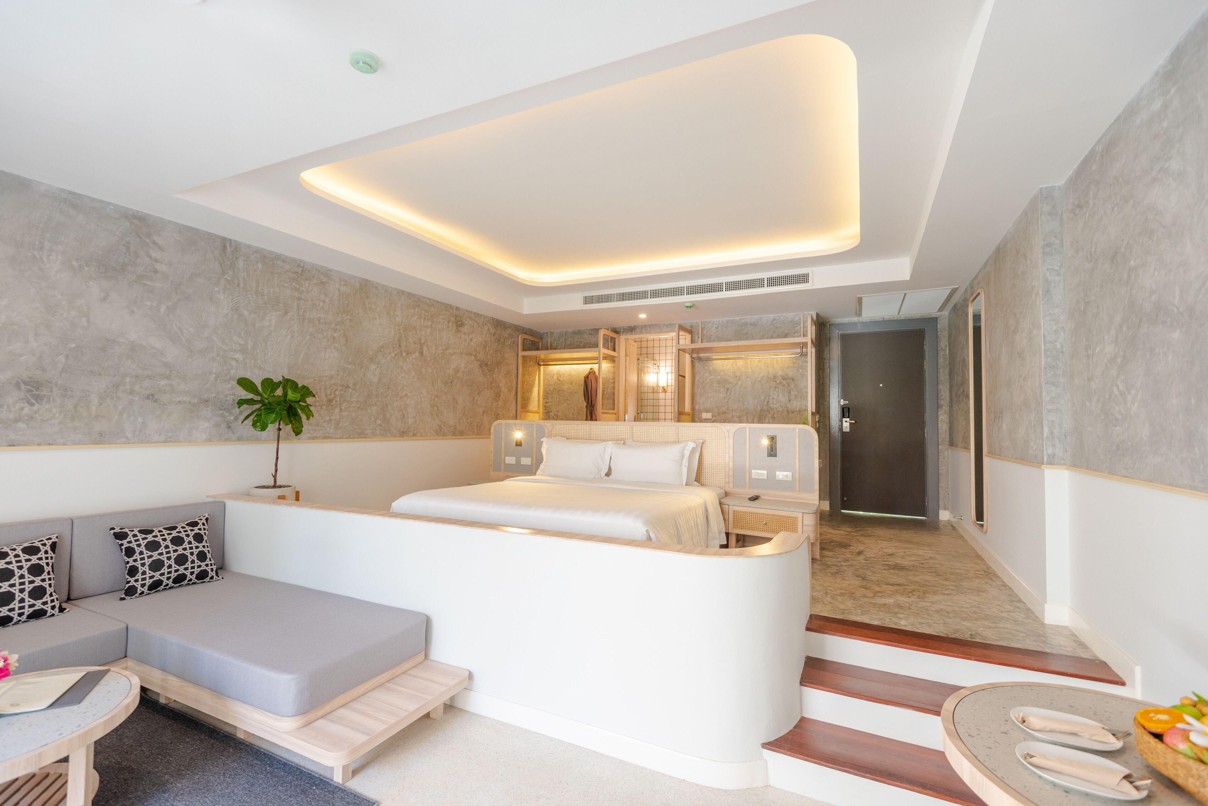 premium bedding, tempur-pedic beds, minibar, in-room safe