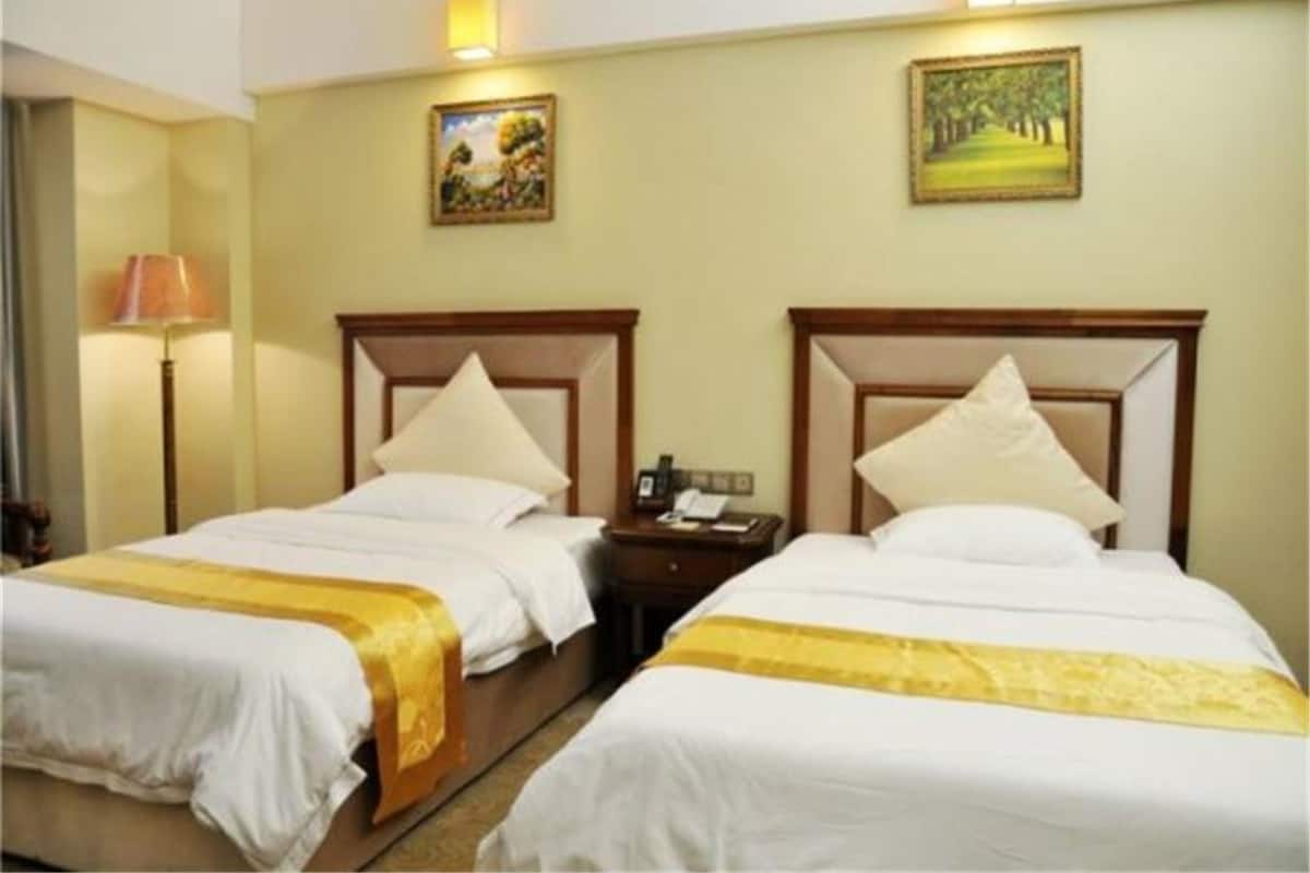 Business-Zweibettzimmer, Nichtraucher | Schreibtisch, Verdunkelungsvorhänge, kostenloses WLAN