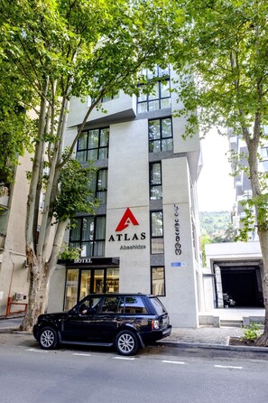 Exterior - Atlas Abashidze (Tbilisi)