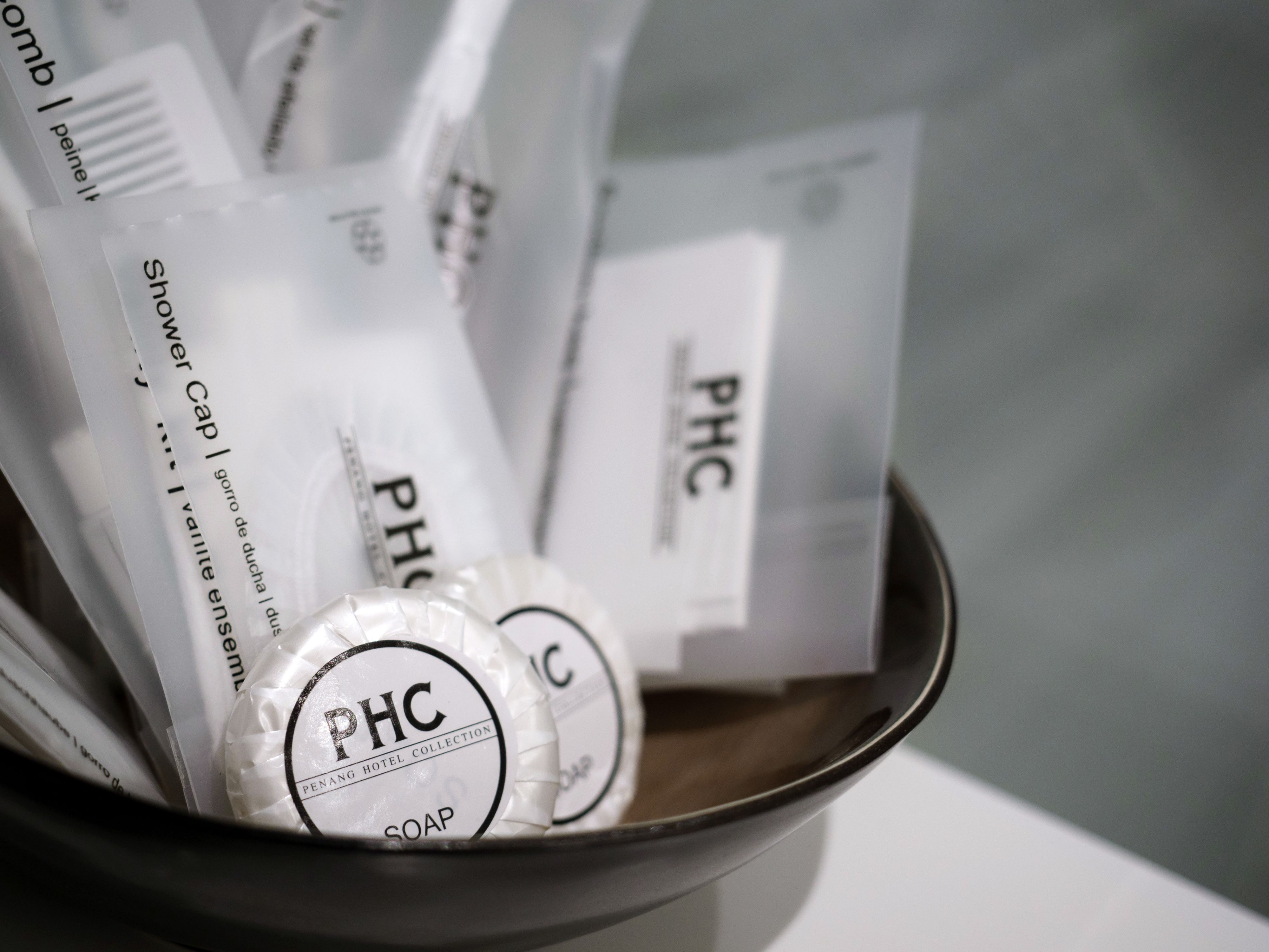 shower, free toiletries, hair dryer, bidet