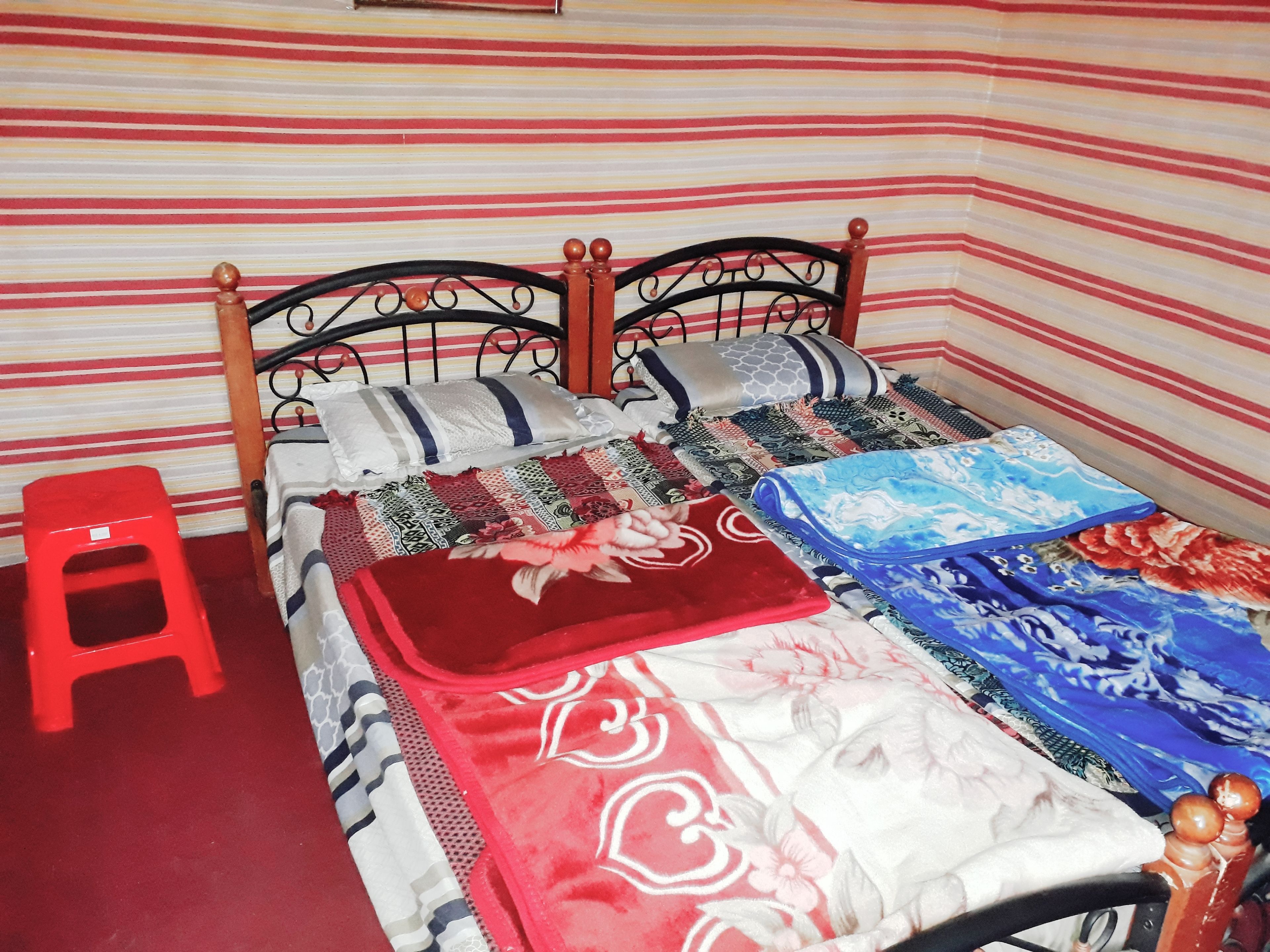Barraca standard, 1 cama de casal, para não fumantes, vista para a montanha