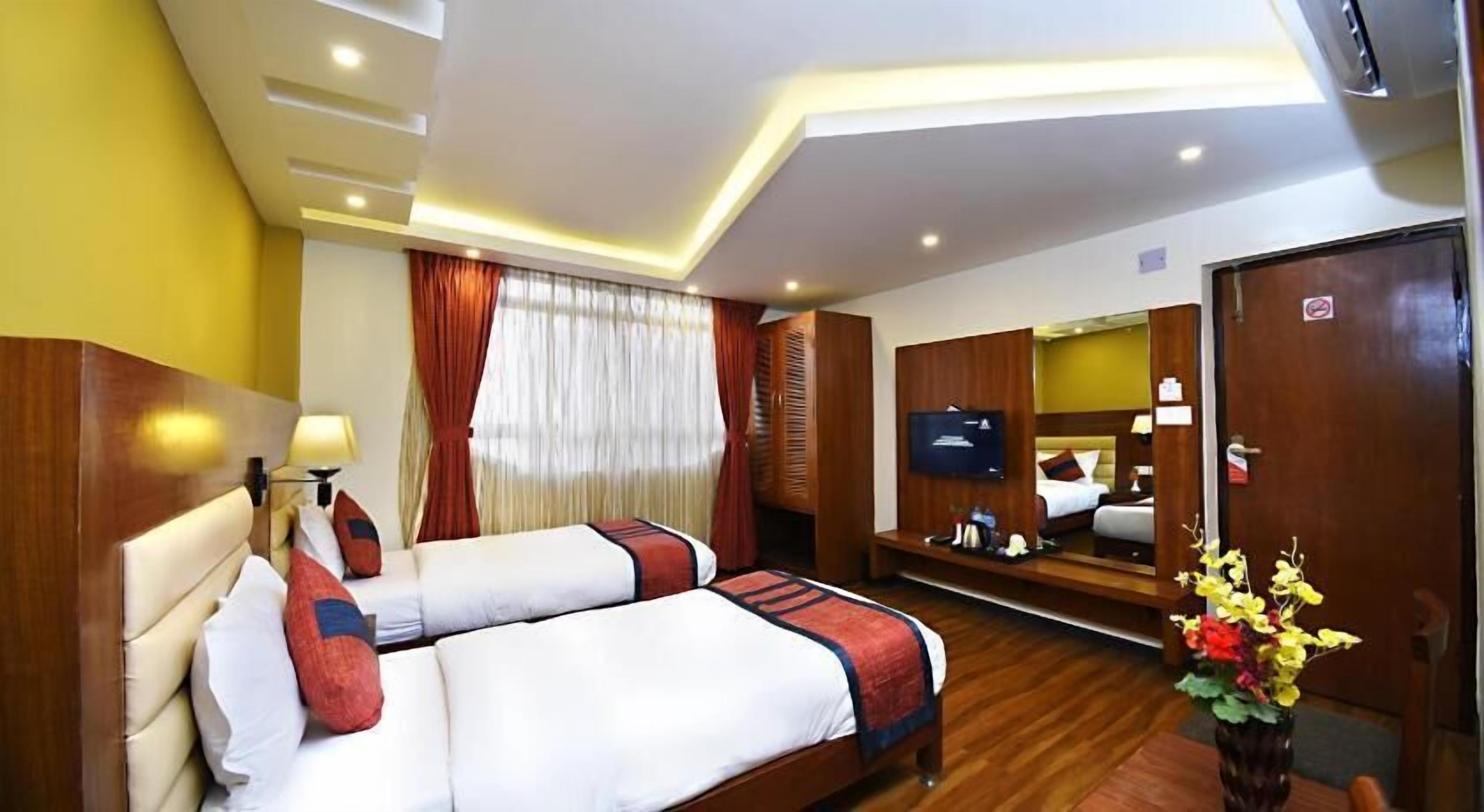 Premium bedding, soundproofing, iron/ironing board, free WiFi