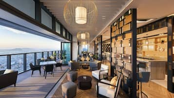 3 bars/lounges, poolside bar