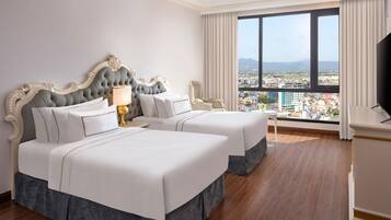 1 bedroom, minibar, in-room safe, desk
