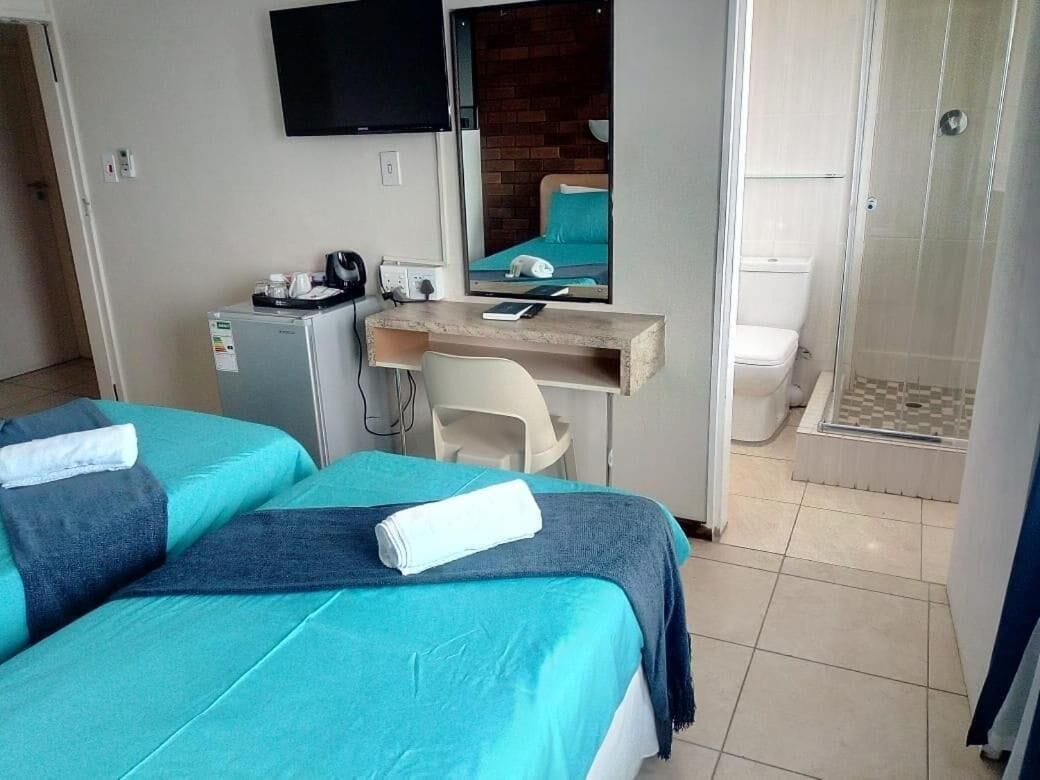 Desk, free WiFi, bed sheets