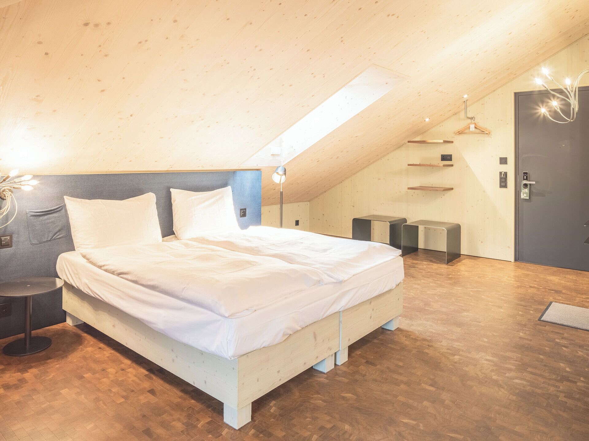 Literie de qualité supérieure, bureau, chambres insonorisées