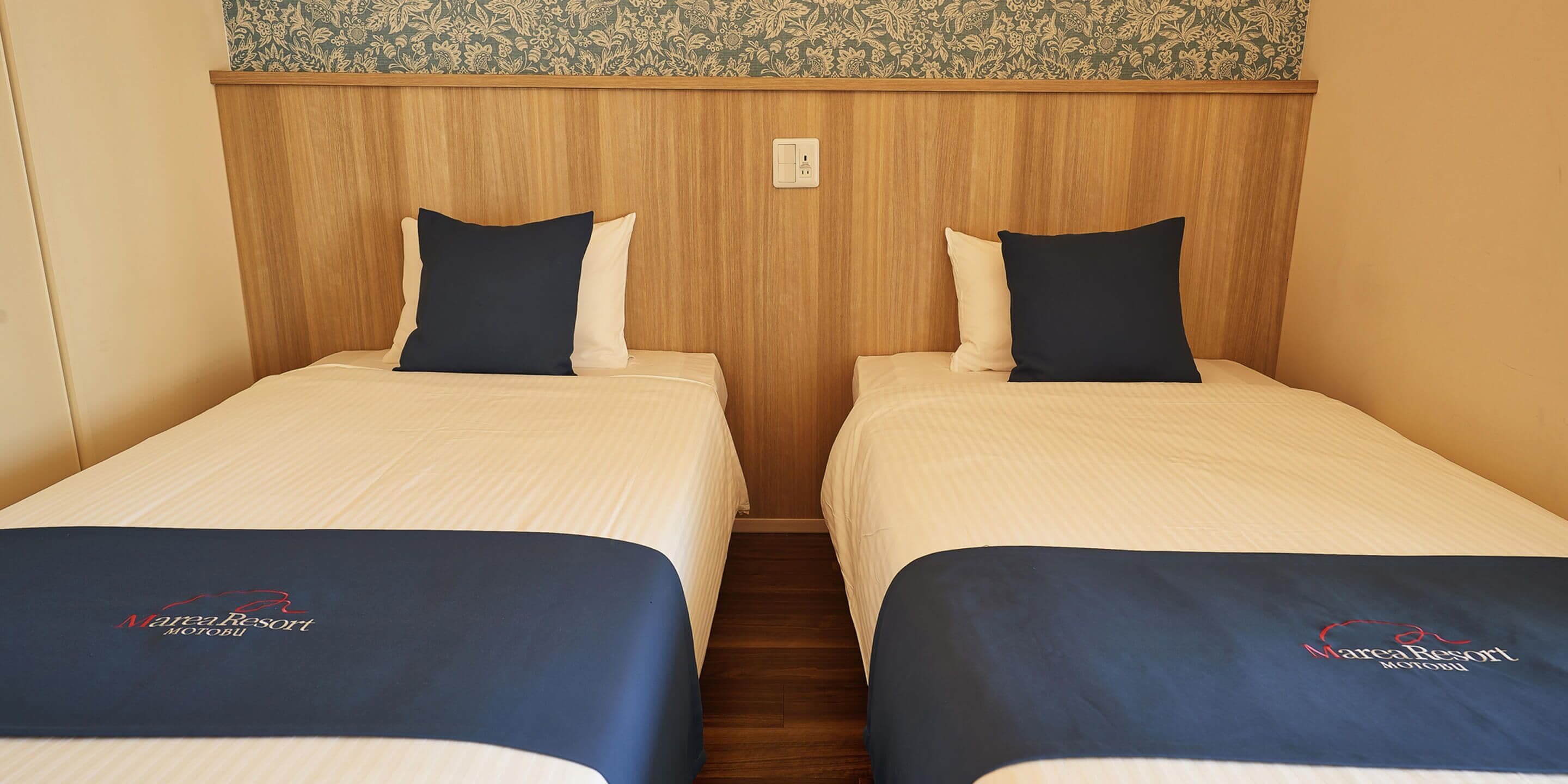 standard quadruple room | free wifi, bed sheets