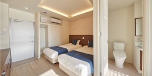 Standard Quadruple Room | Free WiFi, bed sheets - Marea Resort Motobu (Motobu)