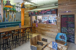 Bar (on property) - Kick Ass Grassmarket - Adults Only - Hostel (Edinburgh)