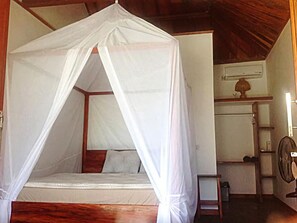 Comfort Villa, 1 Bedroom, Non Smoking, Hill View | Premium bedding, desk, rollaway beds, free WiFi - Ekas Sunrise Resort (Jerowaru)