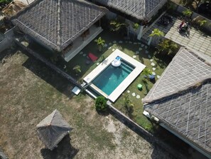 Outdoor pool - Ekas Sunrise Resort (Jerowaru)