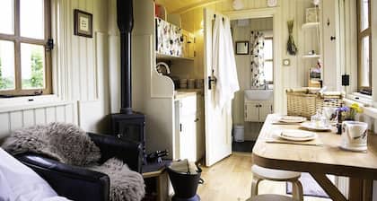 Morndyke Shepherds' Huts