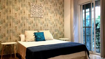 1 bedroom, individually decorated, individually furnished