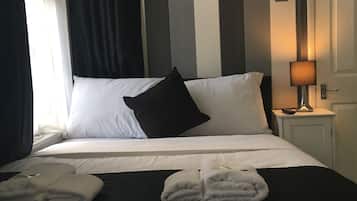 Iron/ironing board, free WiFi, bed sheets