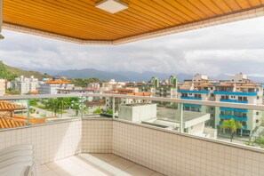 Terrace/patio - UPG Hotel - Ubatuba Praia Grande Hotel (Ubatuba)