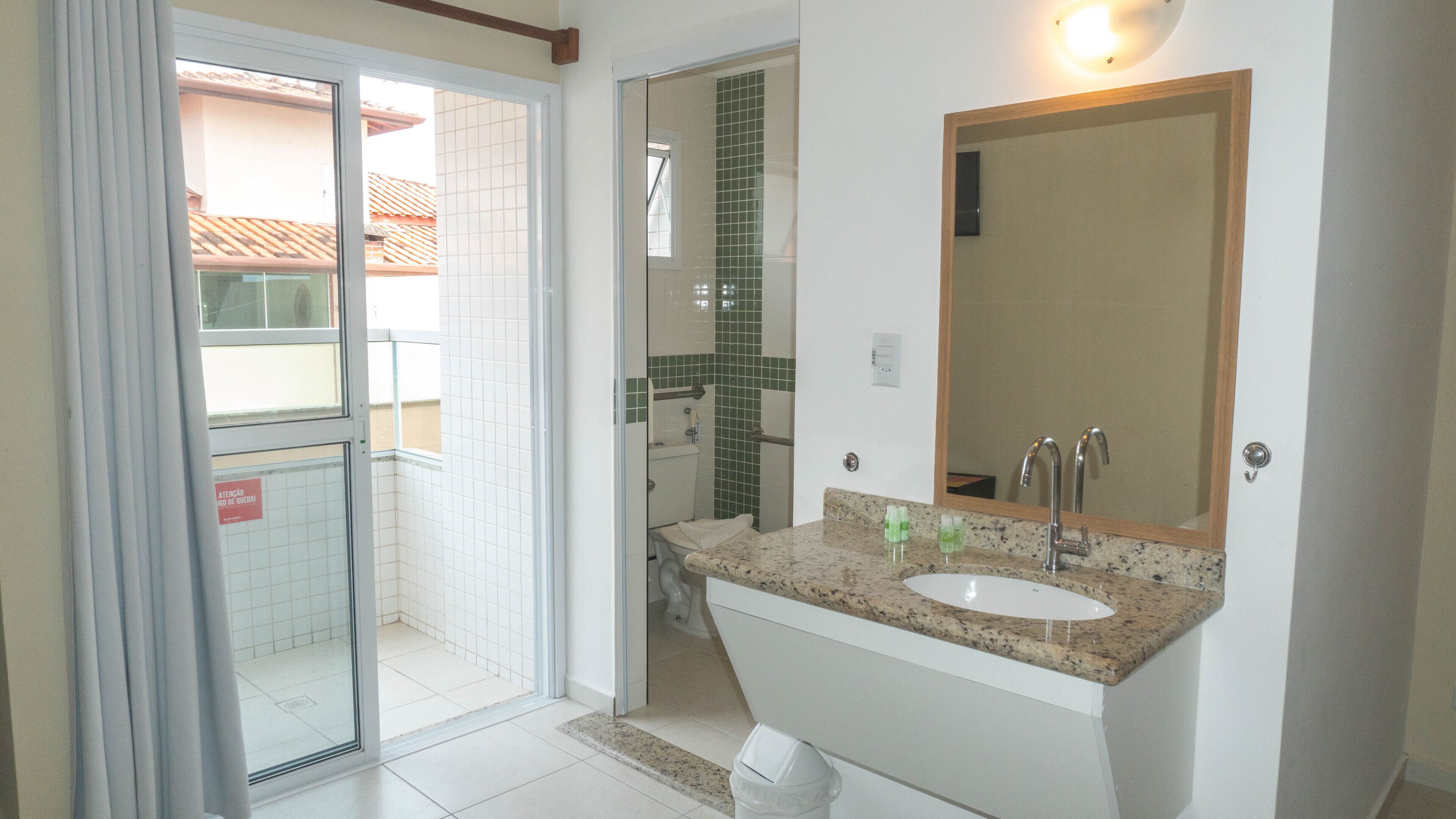 traditional triple room | 1 bedroom, in-room safe, blackout curtains, iron/ironing board