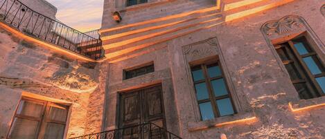 Overnatningsstedets facade